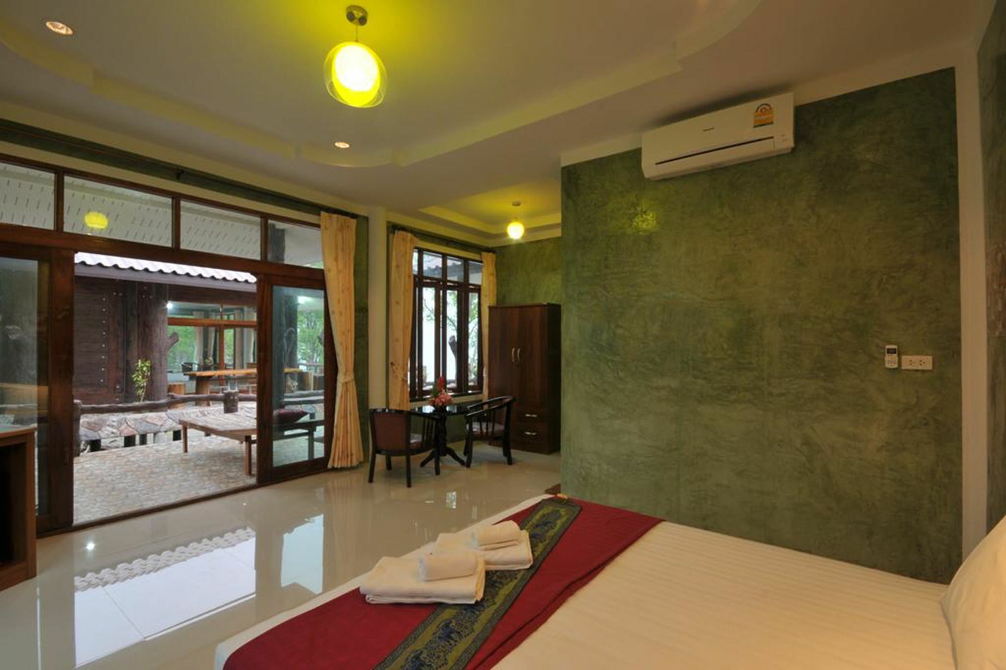 I Talay Lanta Appartement Ko Lanta Buitenkant foto